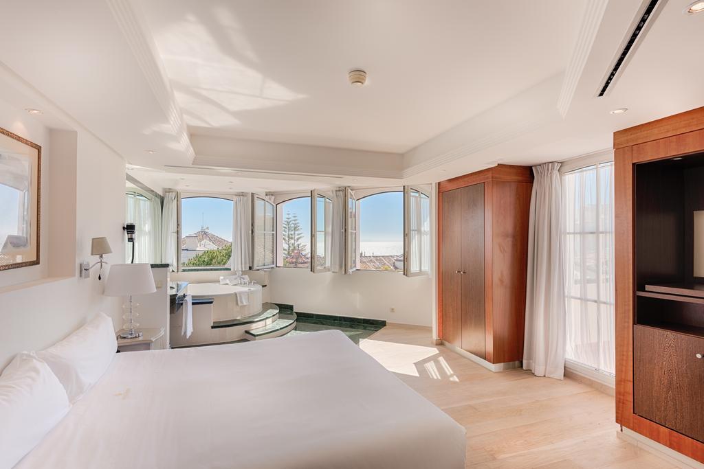 Las Dunas Suites & Apartments 에스테포나 객실 사진