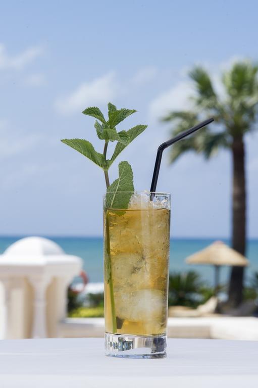 Las Dunas Suites & Apartments 에스테포나 외부 사진