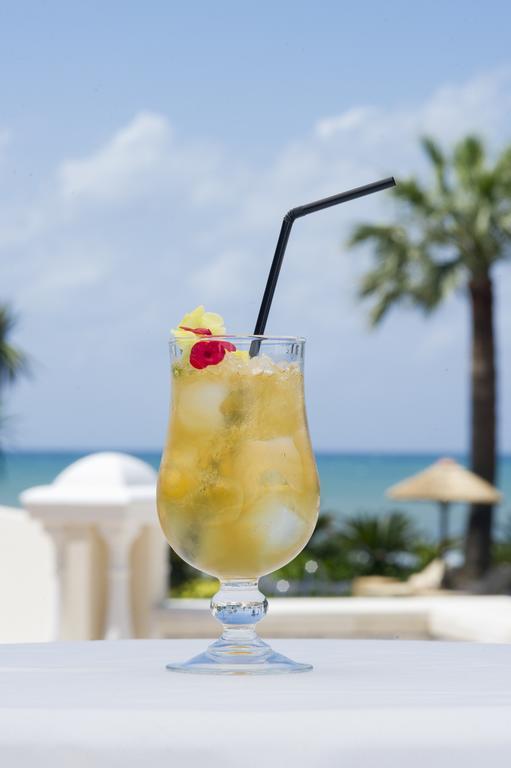 Las Dunas Suites & Apartments 에스테포나 외부 사진